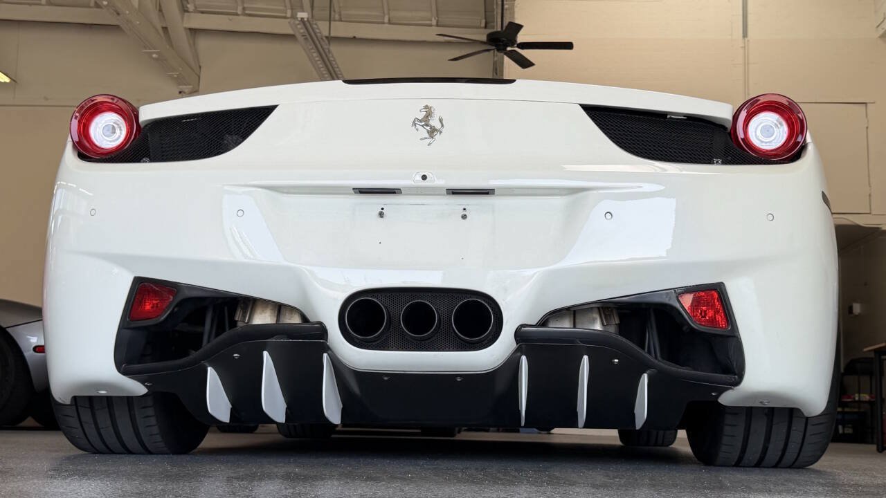 Used 2012 Ferrari 458 Italia Coupe RWD image 45