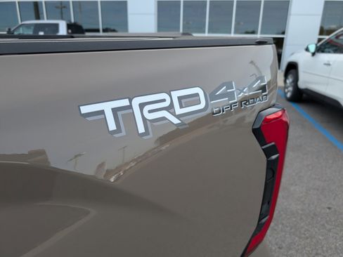 New 2026 Toyota Tundra SR5 image 33