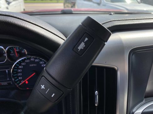 Used 2018 GMC Sierra 2500 SLE w/ HD SLE Preferred Plus Package image 18