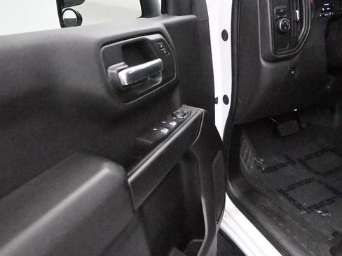 Used 2024 Chevrolet Silverado 1500 Custom RWD image 10
