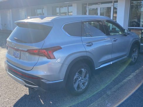 Used 2021 Hyundai Santa Fe SEL image 4