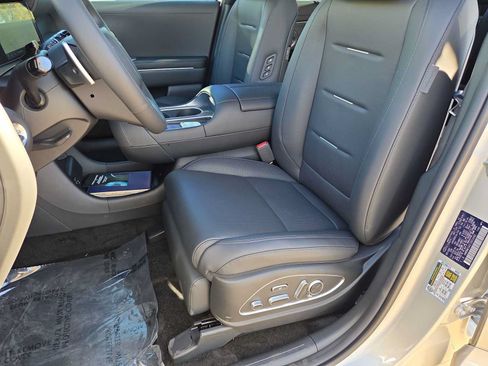 New 2026 Hyundai Palisade Calligraphy AWD/4WD image 16