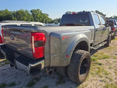 Used 2022 Ford F350 XL w/ Power Equipment Group AWD/4WD image 2