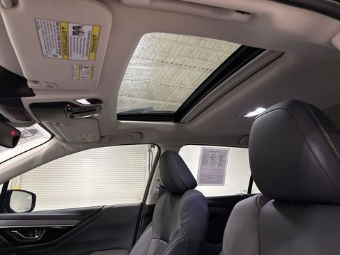 Used 2025 Subaru Outback Onyx Edition w/ Popular Package #2 image 19