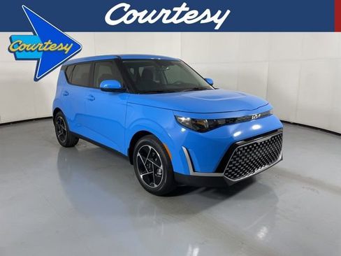 New 2025 Kia Soul EX image 1