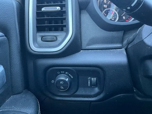 Used 2022 RAM 3500 Big Horn w/ Level C Equiment Group image 19