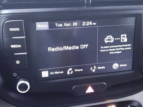 Used 2025 Kia Soul LX FWD image 18