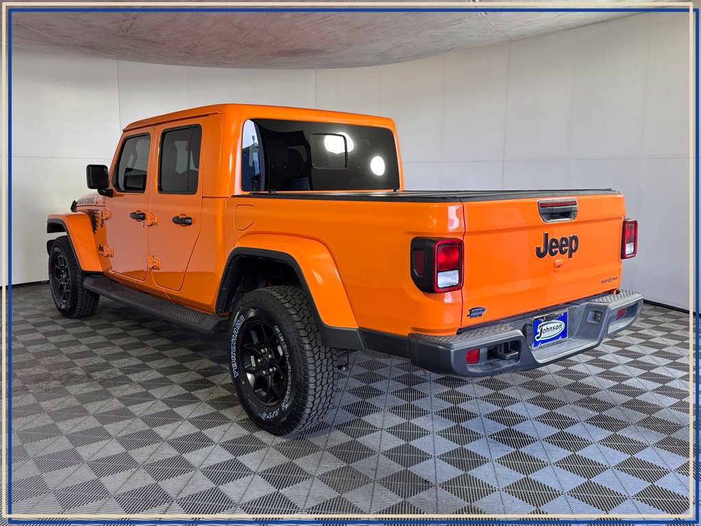 Certified 2025 Jeep Gladiator Sport AWD/4WD image 13