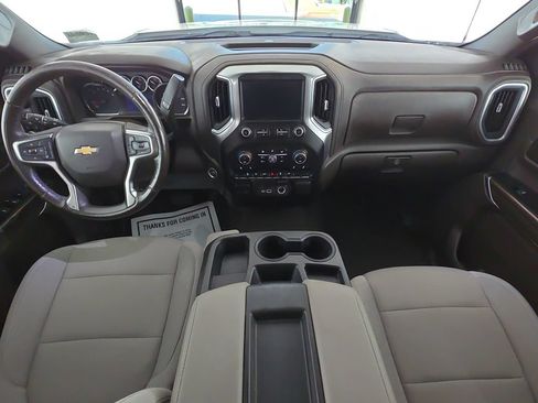 Used 2022 Chevrolet Silverado 1500 LT AWD/4WD image 25