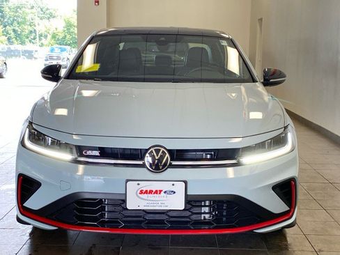 Used 2026 Volkswagen Jetta GLI Autobahn FWD image 3