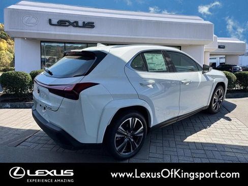 New 2026 Lexus UX 300h FWD w/ Accessory Package (2T) image 4