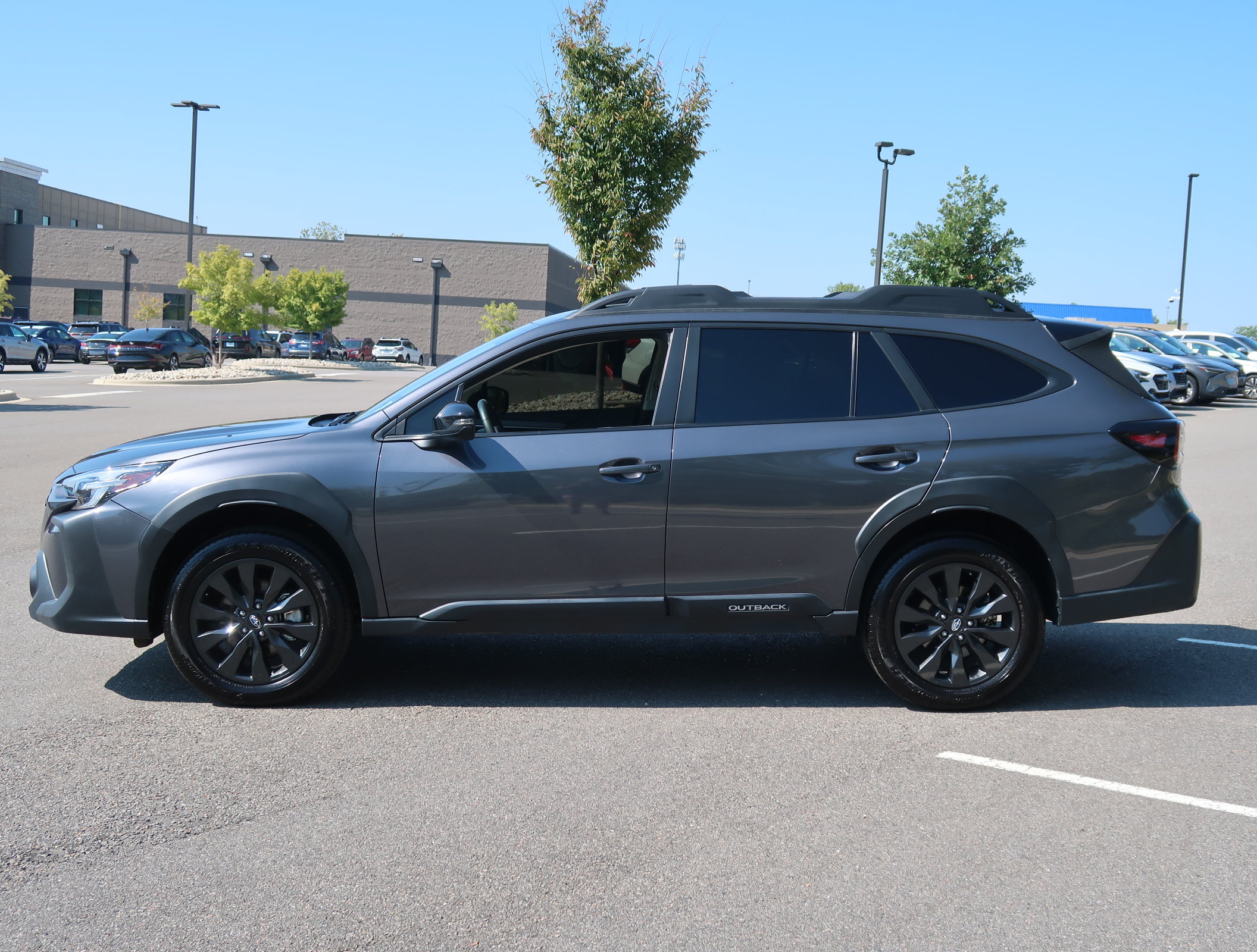 Certified 2023 Subaru Outback Onyx Edition AWD/4WD image 5