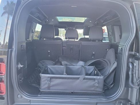 Certified 2025 Land Rover Defender 110 S image 11