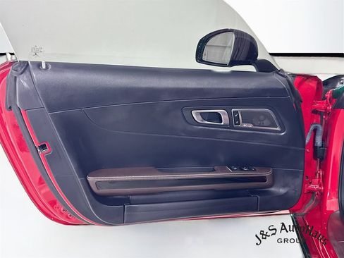 Used 2019 Mercedes-Benz AMG GT Coupe image 23
