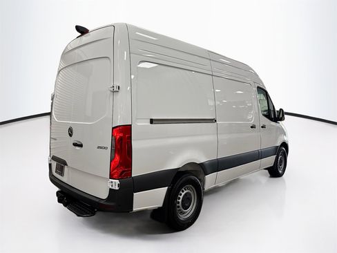 New 2026 Mercedes-Benz Sprinter 2500 image 8