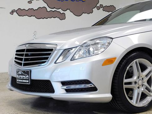 Used 2013 Mercedes-Benz E 350 4MATIC Sedan image 20