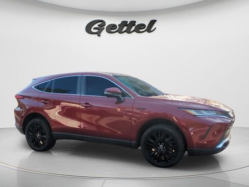 Used 2021 Toyota Venza Limited w/ Advanced Technology Package AWD/4WD image 3