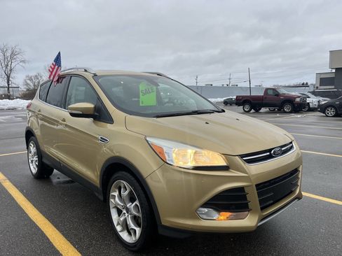 Used 2014 Ford Escape Titanium image 5