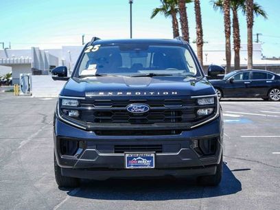 Certified 2025 Ford Expedition Active