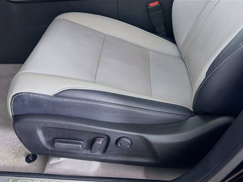 Used 2019 Lexus RX 350 FWD w/ Premium Package image 25