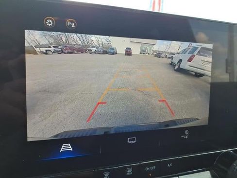 Used 2024 Chevrolet Colorado Trail Boss w/ Advanced Trailering Package image 14