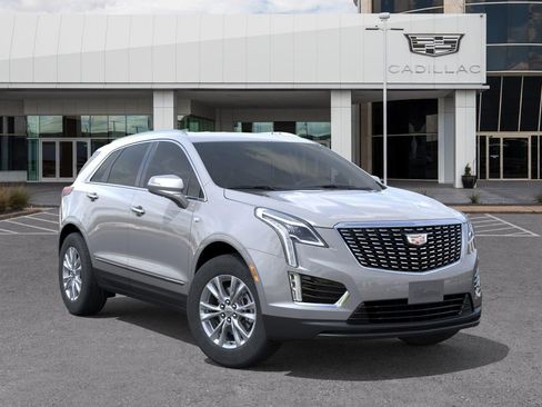 New 2026 Cadillac XT5 Luxury w/ LPO, Floor Liner Package FWD image 7