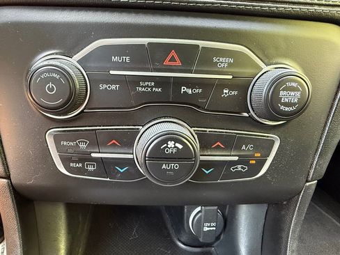 Used 2022 Dodge Charger GT w/ Plus Group RWD image 26