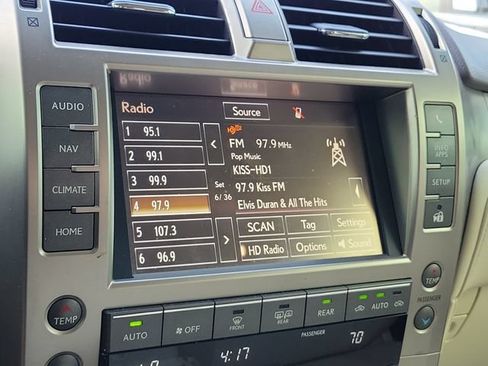Used 2019 Lexus GX 460 Premium w/ Premium Package AWD/4WD image 29