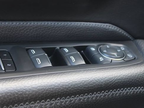 Used 2022 GMC Yukon Denali AWD/4WD image 15