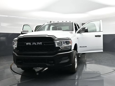 Used 2022 RAM 2500 Tradesman AWD/4WD image 27