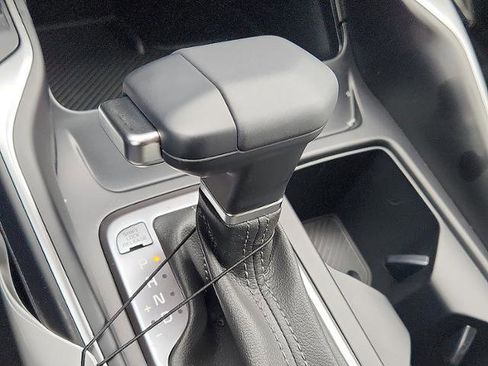 New 2025 Kia Sorento S image 10