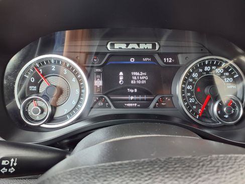 Used 2025 RAM 1500 Laramie AWD/4WD image 19