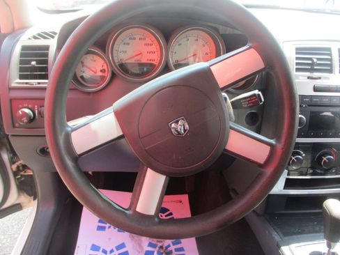 Used 2009 Dodge Charger SE w/ Convenience Group I image 12