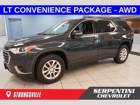 Used 2020 Chevrolet Traverse LT w/ Driver Confidence II Package AWD/4WD image 1