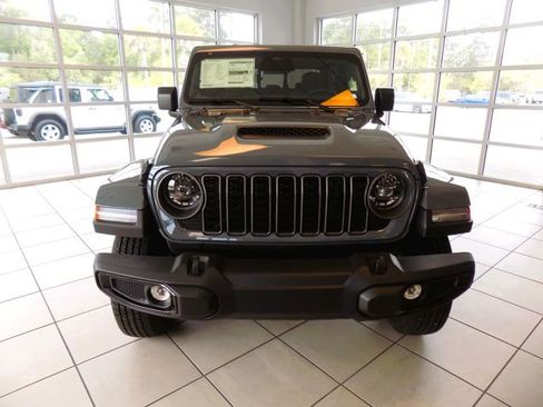 New 2026 Jeep Gladiator Sport AWD/4WD image 2