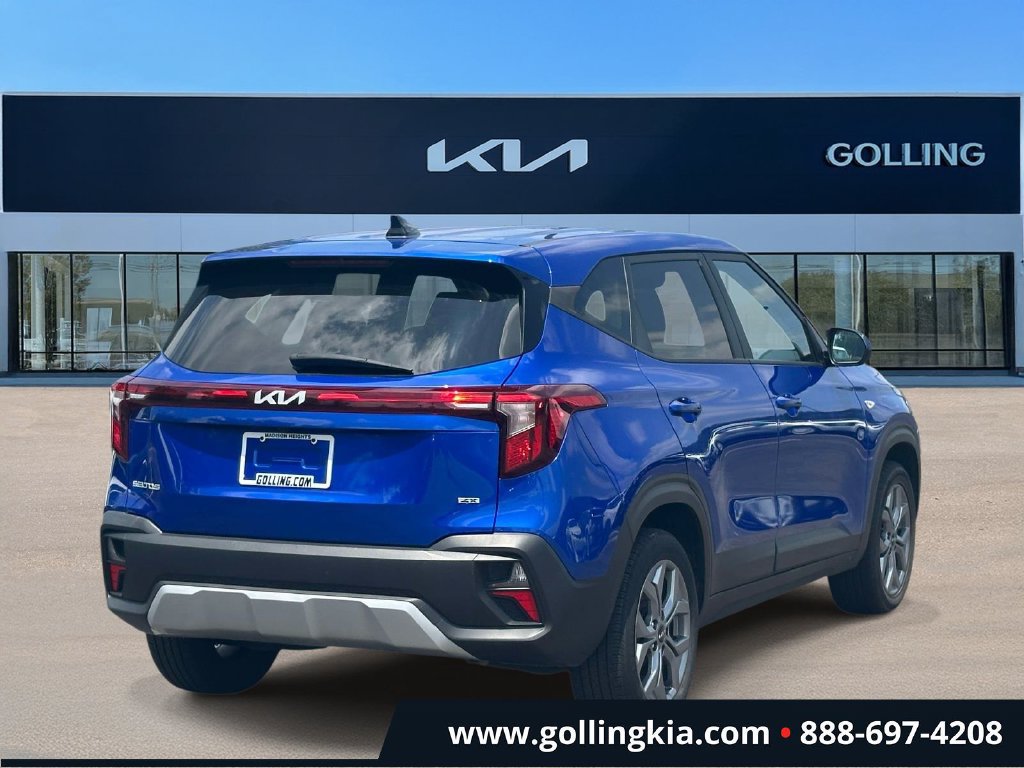 Certified 2024 Kia Seltos LX AWD/4WD image 3