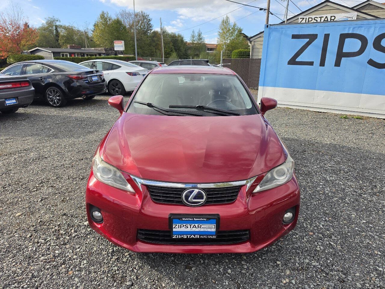 Used 2013 Lexus CT 200h w/ Premium Pkg w/Navigation FWD image 2