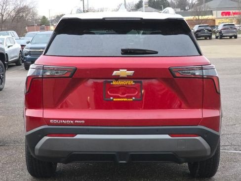 New 2026 Chevrolet Equinox LT w/ Convenience Package II AWD/4WD image 22