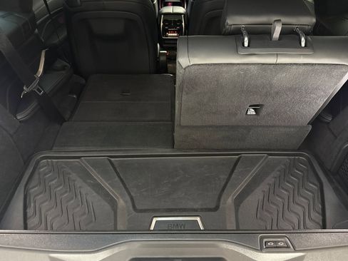 Used 2024 BMW X7 xDrive40i w/ M Sport Package AWD/4WD image 34