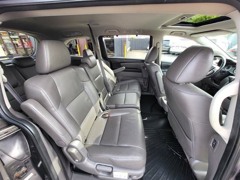 Used 2016 Honda Odyssey EX-L image 16