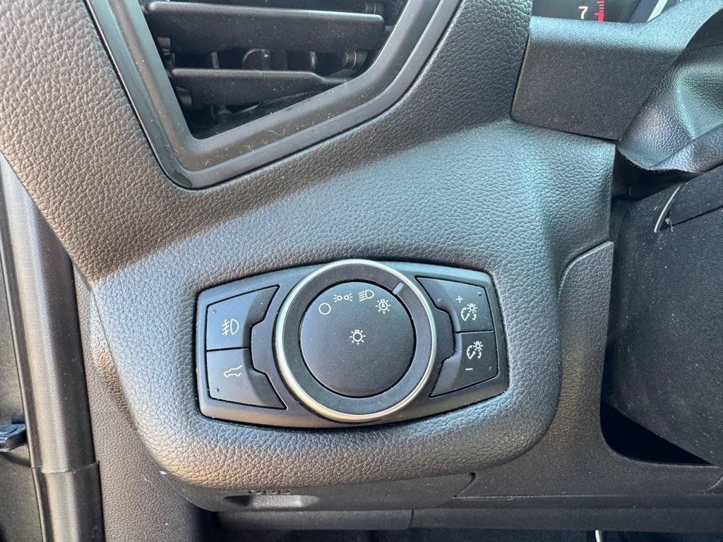 Used 2018 Ford Escape SE AWD/4WD image 39