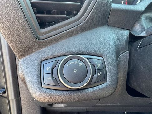 Used 2018 Ford Escape SE AWD/4WD image 39