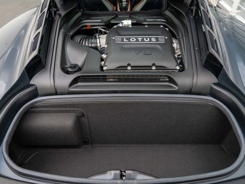 Used 2024 Lotus Emira First Edition image 41