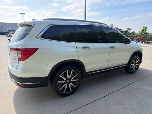 Used 2019 Honda Pilot Elite image 5