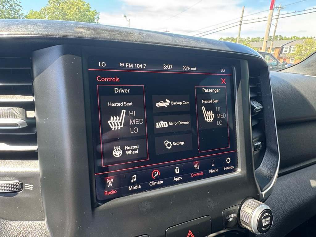 Used 2020 RAM 1500 Big Horn AWD/4WD image 30