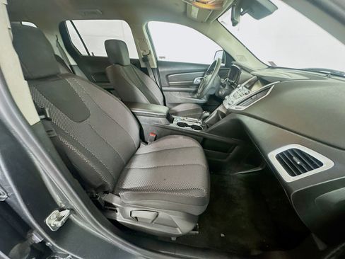 Used 2017 GMC Terrain SLE FWD image 26