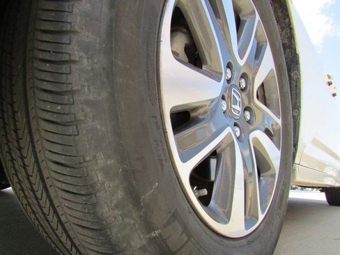 Used 2017 Honda Odyssey Touring Elite image 51