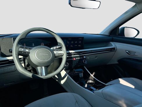 Used 2025 Hyundai Tucson SEL image 24