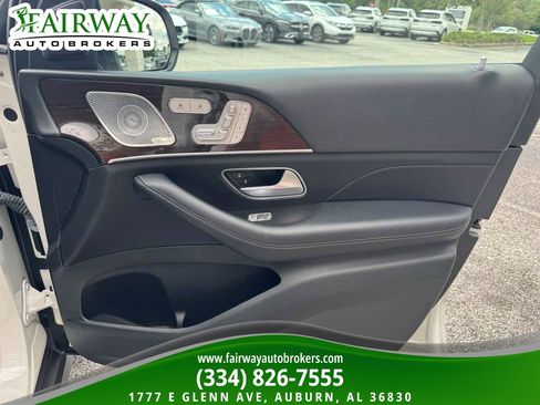 Used 2024 Mercedes-Benz GLE 350 4MATIC image 30