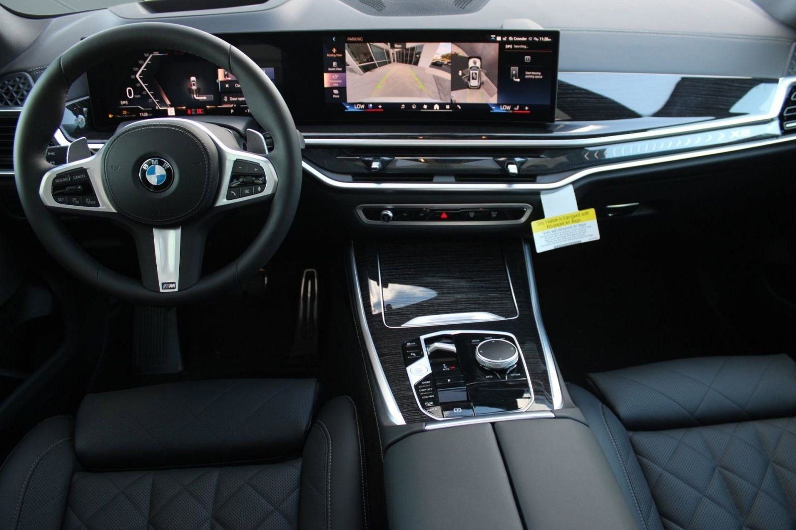 Used 2026 BMW X5 xDrive40i w/ M Sport Package AWD/4WD image 16